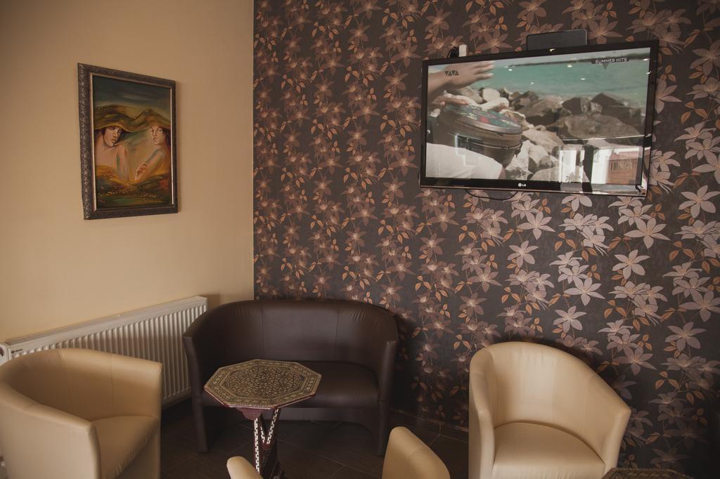 Hotel Central King Budapest Luaran gambar